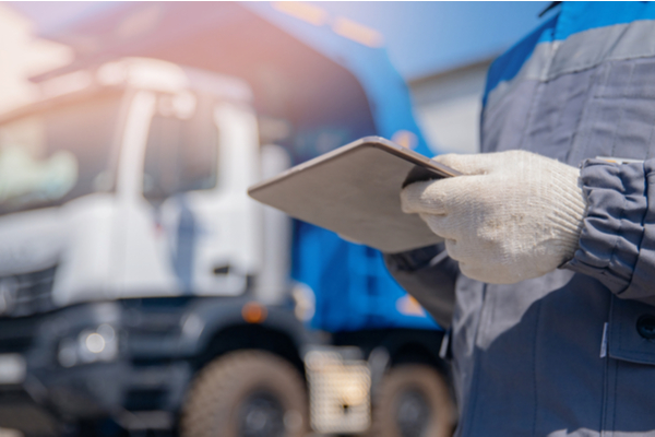 Liste de vérification pour le contrôle technique des poids lourds